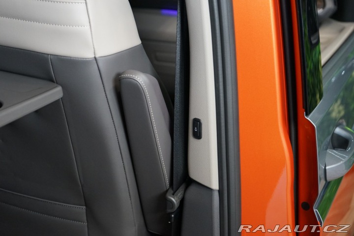 Volkswagen Multivan 2.0 TDI*TWO-TONE*ZÁRUKA*H 2025