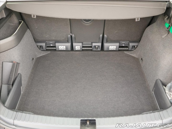 Škoda Karoq 2,0 TDI 110kW 4x4 CZ Ambi 2018
