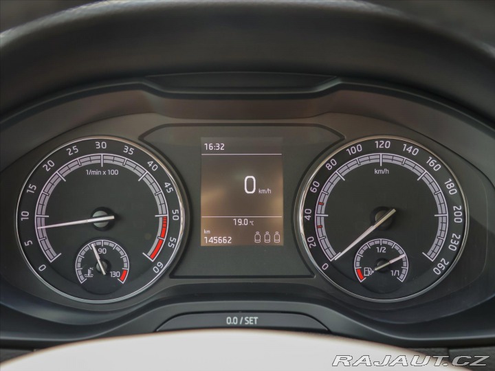 Škoda Karoq 2,0 TDI 110kW 4x4 CZ Ambi 2018