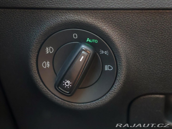Škoda Karoq 2,0 TDI 110kW 4x4 CZ Ambi 2018