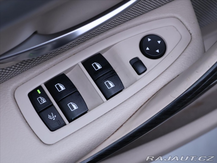 BMW 3 2,0 320d GT 135kW Xenon 2013