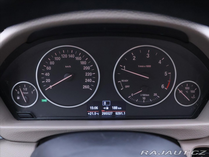 BMW 3 2,0 320d GT 135kW Xenon 2013