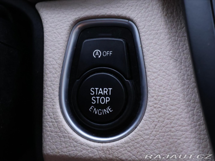 BMW 3 2,0 320d GT 135kW Xenon 2013