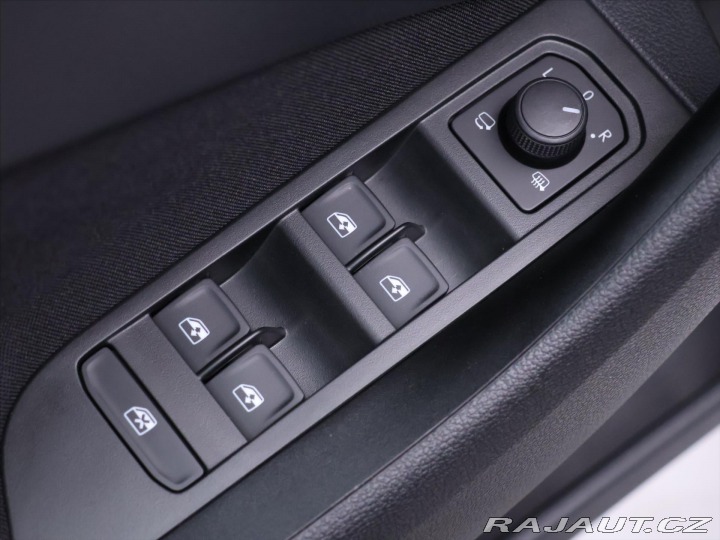 Škoda Kamiq 1,0 TSI Clever Virtual Na 2022
