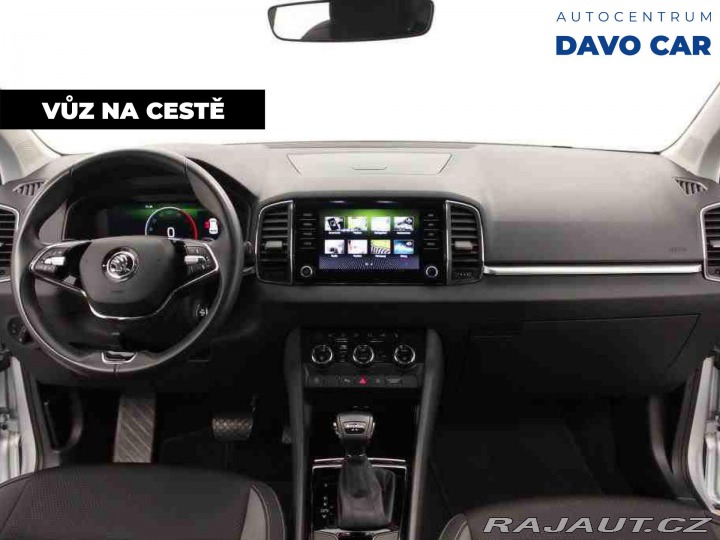 Škoda Karoq 2,0 TDI DSG Tour matrix v 2022