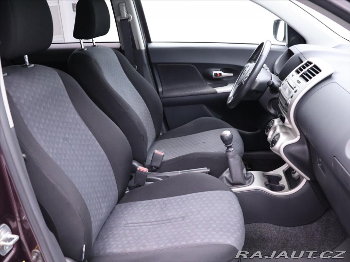 Toyota Urban Cruiser 1,4 D-4D AWD Aut.Klima Ta 2009