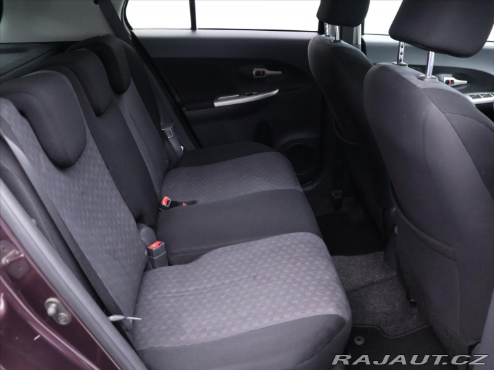 Toyota Urban Cruiser 1,4 D-4D AWD Aut.Klima Ta 2009