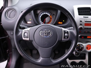 Toyota Urban Cruiser 1,4 D-4D AWD Aut.Klima Ta 2009