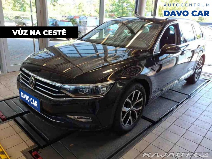 Volkswagen Passat 2,0 TDI 110kW DSG Matrix 2022