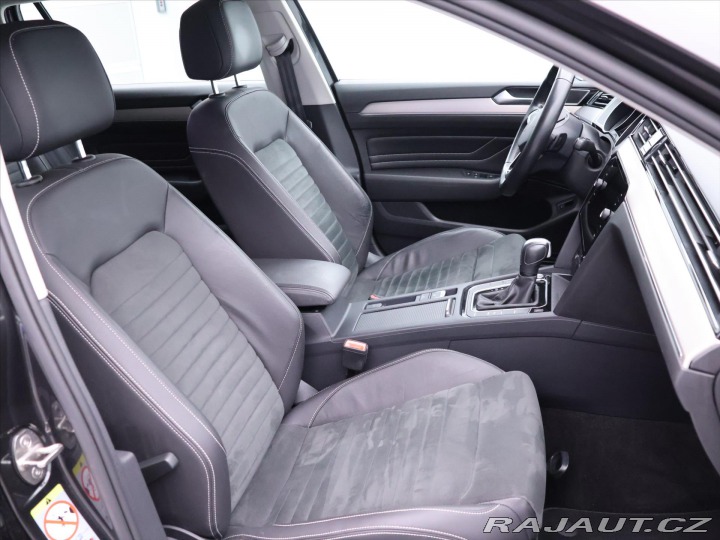 Volkswagen Passat 2,0 TDI 110kW DSG CZ Eleg 2021