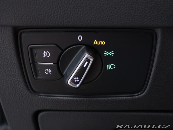Volkswagen Passat 2,0 TDI 110kW DSG CZ Eleg 2021