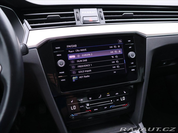 Volkswagen Passat 2,0 TDI 110kW DSG CZ Eleg 2021