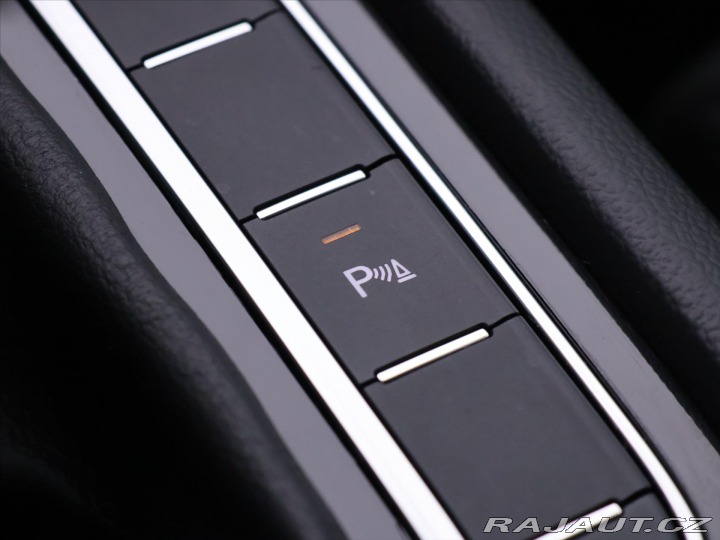 Volkswagen Passat 2,0 TDI 110kW DSG CZ Eleg 2021