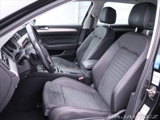 Volkswagen Passat 2,0 TDI 110kW DSG CZ Eleg 2021
