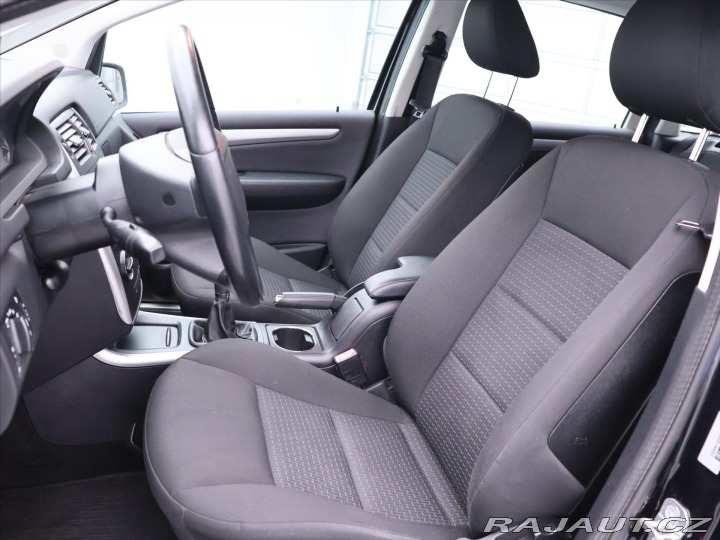 Mercedes-Benz B 1,5 150 70kW Klima 2010