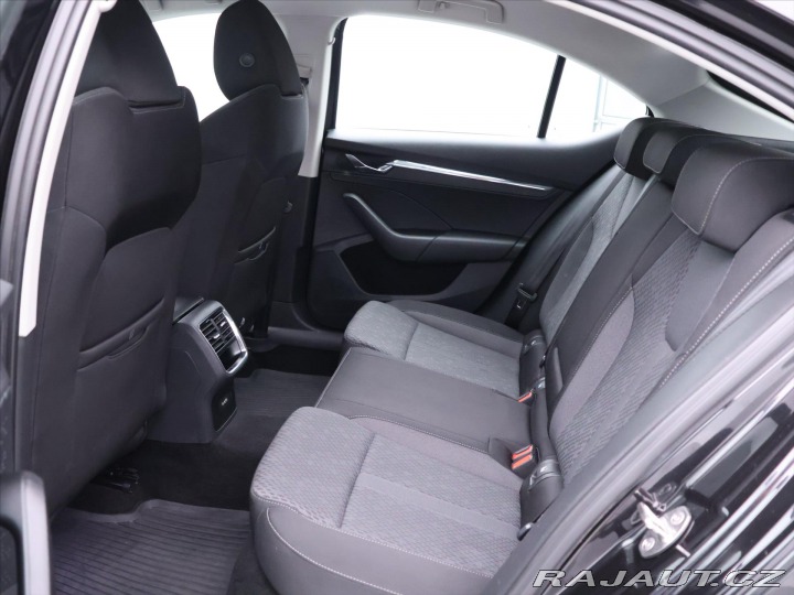 Škoda Octavia 2,0 TDI 110kW DSG Style C 2020