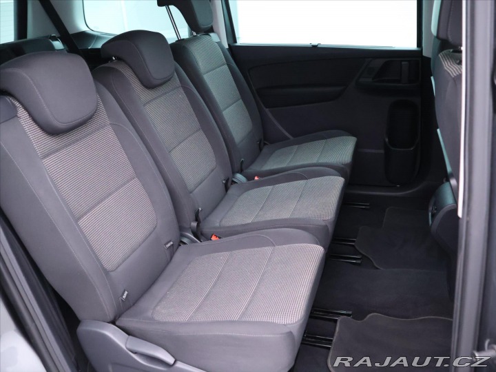 Volkswagen Sharan 2,0 TDI 103kW DSG 7-Míst 2012