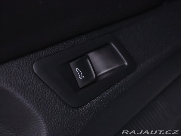 Volkswagen T-Roc 1,5 TSI 110 kW DSG R-Line 2021