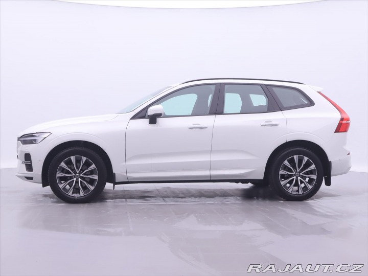 Volvo XC60 2,0 B5 183kW AWD Momentum 2022
