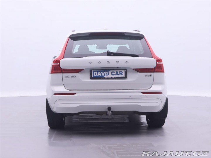 Volvo XC60 2,0 B5 183kW AWD Momentum 2022