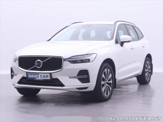 Volvo XC60 2,0 B5 183kW AWD Momentum 2022