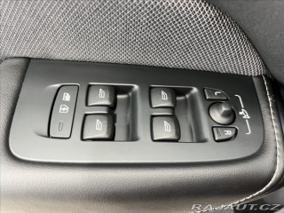 Volvo XC60 2,0 B4 AWD PLUS DARK, KEY 2024