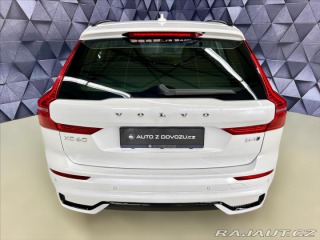 Volvo XC60 2,0 B4 AWD PLUS DARK, KEY 2024