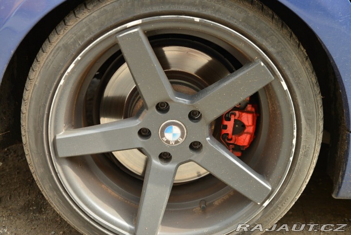 BMW 3 E 91 330D M paket 2009