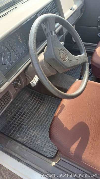 Škoda Favorit 1800