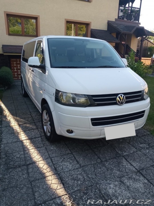 Volkswagen Caravelle 2,0 long VW 2010