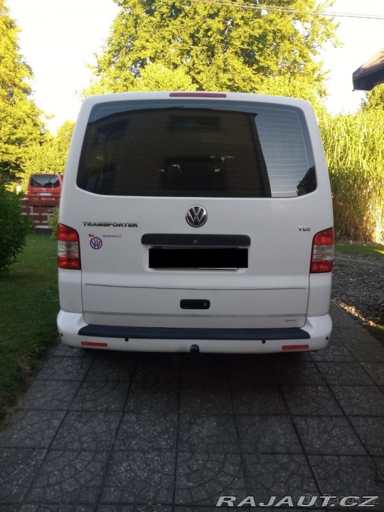 Volkswagen Caravelle 2,0 long VW 2010