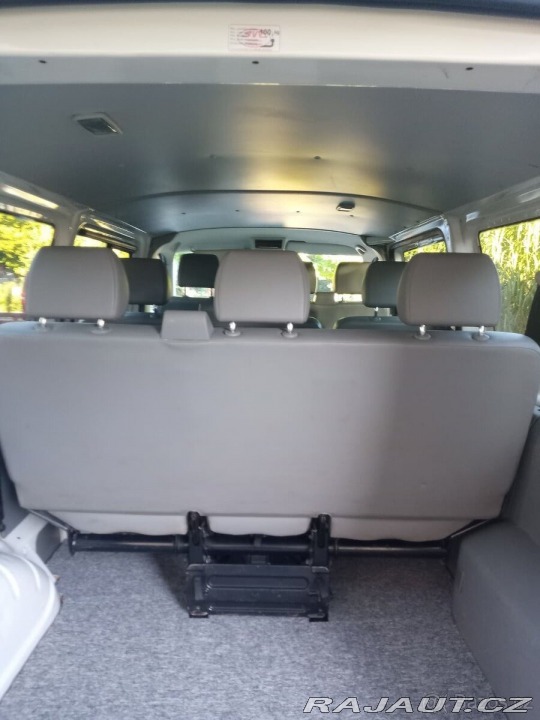 Volkswagen Caravelle 2,0 long VW 2010