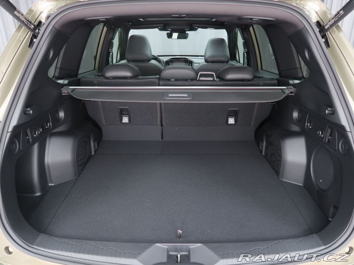 Subaru Forester FIELD 4X4 AWD. Ve výrobě. 2025