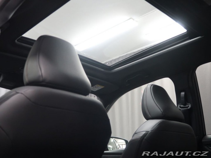 Subaru Forester COMFORT NAVI + tažné zaří 2025
