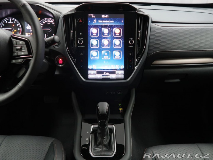 Subaru Forester 4x4 AWD TOURING. Ve výrob 2025