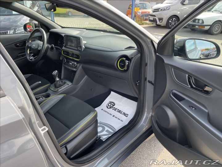 Hyundai Kona 1,6 CRDi Polokůže*D.Klima 2018