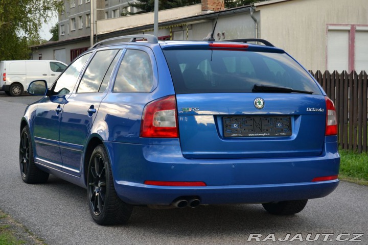 Škoda Octavia II 2.0 TDI 125kW RS kombi 2010