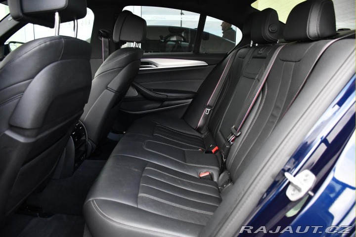 BMW 5 530e PHEV MSPORT xD HUD 9 2023