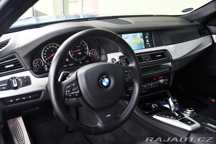 BMW M5 4.4 V8 NVISION HUD REZERV 2012
