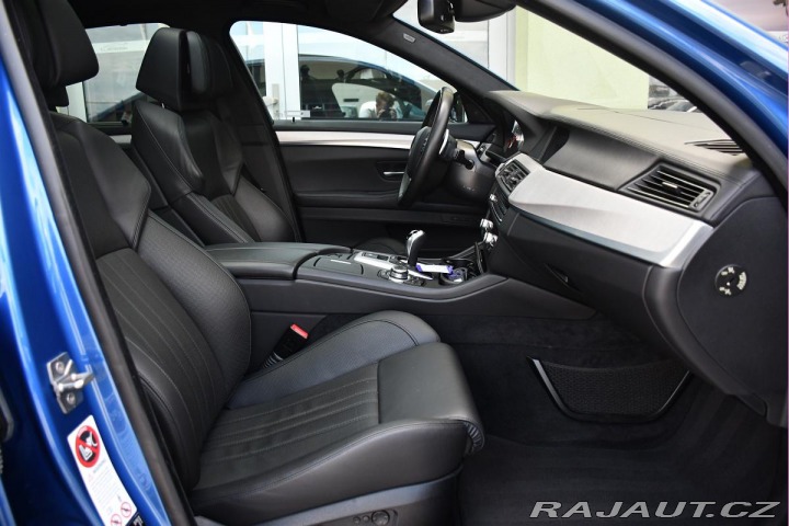 BMW M5 4.4 V8 NVISION HUD REZERV 2012