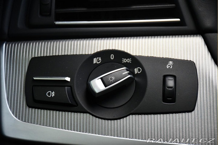 BMW M5 4.4 V8 NVISION HUD REZERV 2012