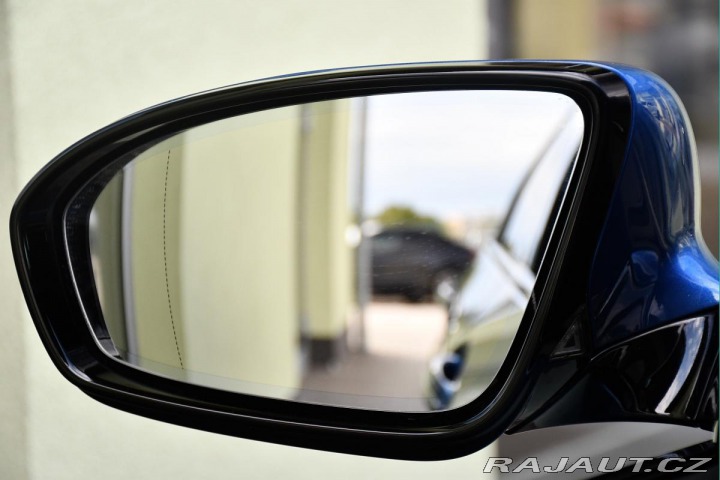 BMW M5 4.4 V8 NVISION HUD REZERV 2012