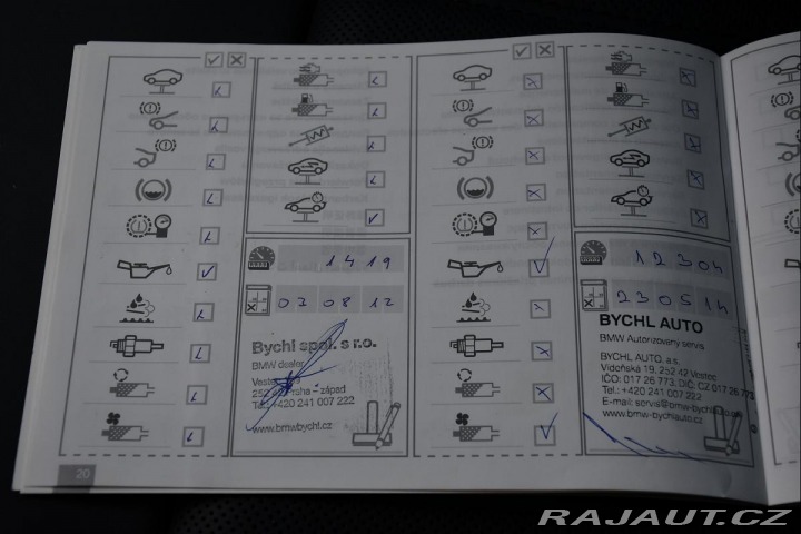 BMW M5 4.4 V8 NVISION HUD REZERV 2012