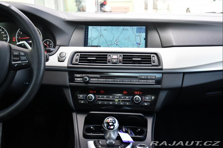 BMW M5 4.4 V8 NVISION HUD REZERV 2012