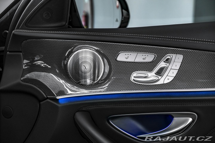 Mercedes-Benz E E53 AMG PANO/DOVĚR/KARBON 2021