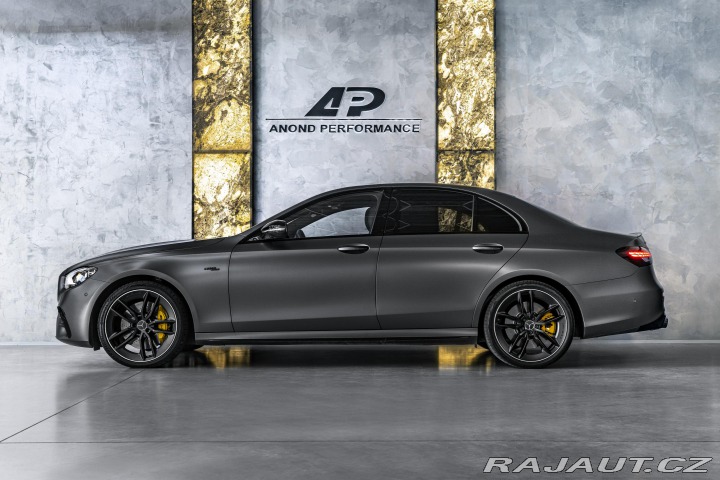 Mercedes-Benz E E53 AMG PANO/DOVĚR/KARBON 2021