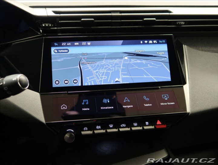 Peugeot 308 1,2 PT AT ALLURE NAVI KAM 2024