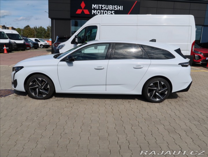 Peugeot 308 1,2 SW ALLURE PureTech 13 2024