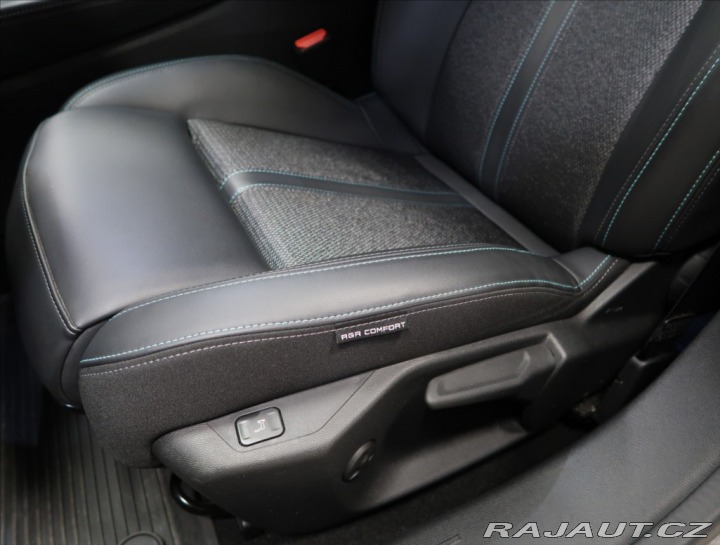 Peugeot 308 1,5 BlueHDi AT ALLURE PA 2024