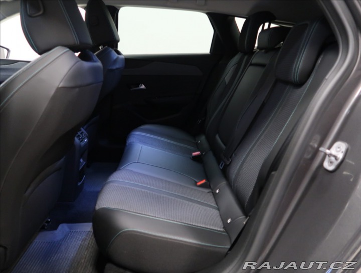 Peugeot 308 1,5 BlueHDi AT ALLURE PA 2024